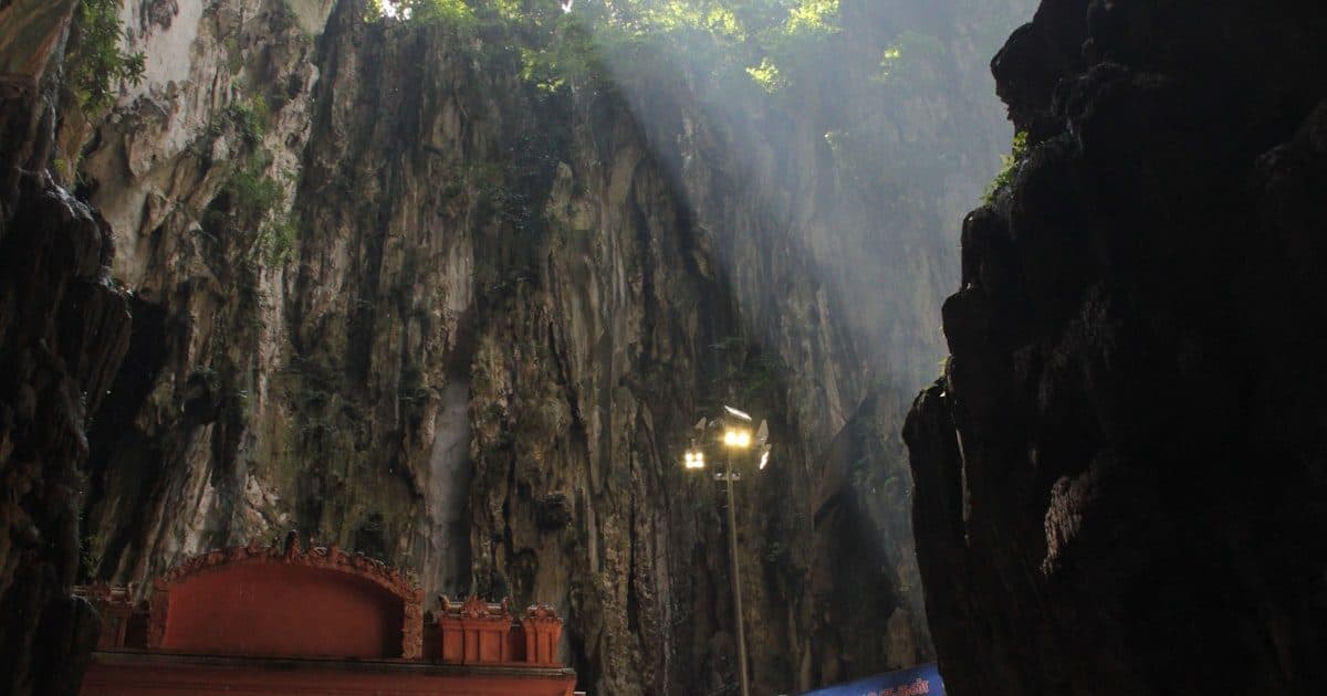 Malaysian Folklore & Supernatural Legends Guide